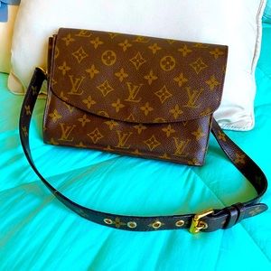 LOUIS VUITTON RABAT CLUTCH